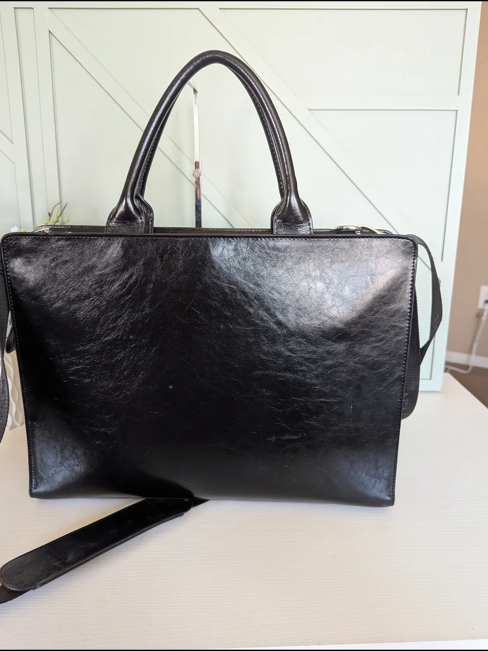 BOSTANTEN Carol Women's Leather Briefcase.